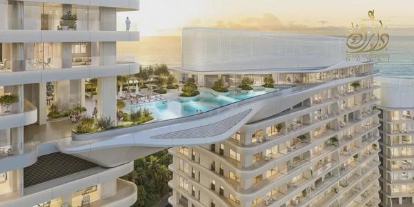 LUXURY LIVING | BEACHFRONT | PRIME LOCATION