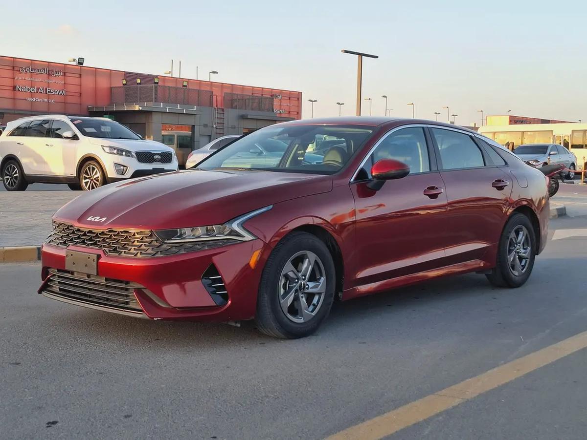 كيا K5 2024 وارد بحالة ممتازة-1-1