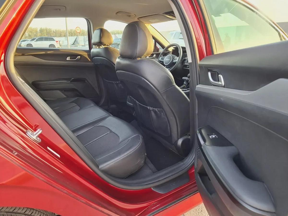 كيا K5 2024 وارد بحالة ممتازة-7-7