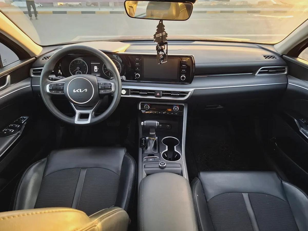 كيا K5 2024 وارد بحالة ممتازة-9-9