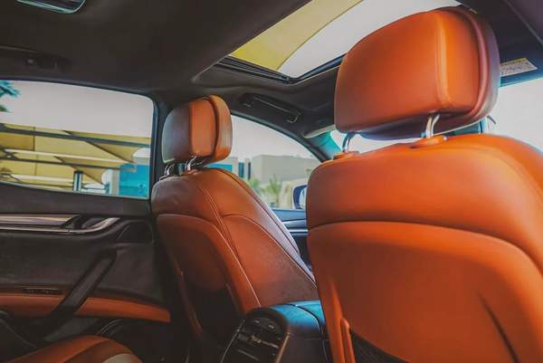 Maserati Ghibli 2015