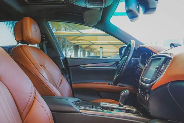 Maserati Ghibli 2015