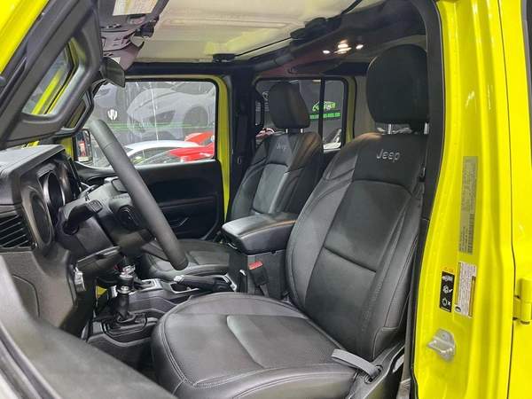 Jeep Wrangler Sport S 3.6L A/T