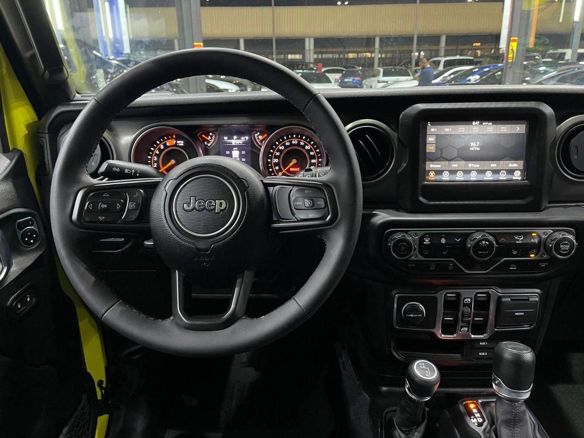 Jeep Wrangler Sport S 3.6L A/T-17-17