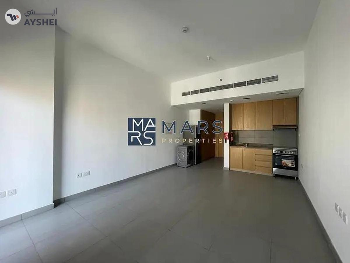 Luxury| Spacious| Studio| With Balcony+ Covered Parking| Best Price| Close University City-5-5
