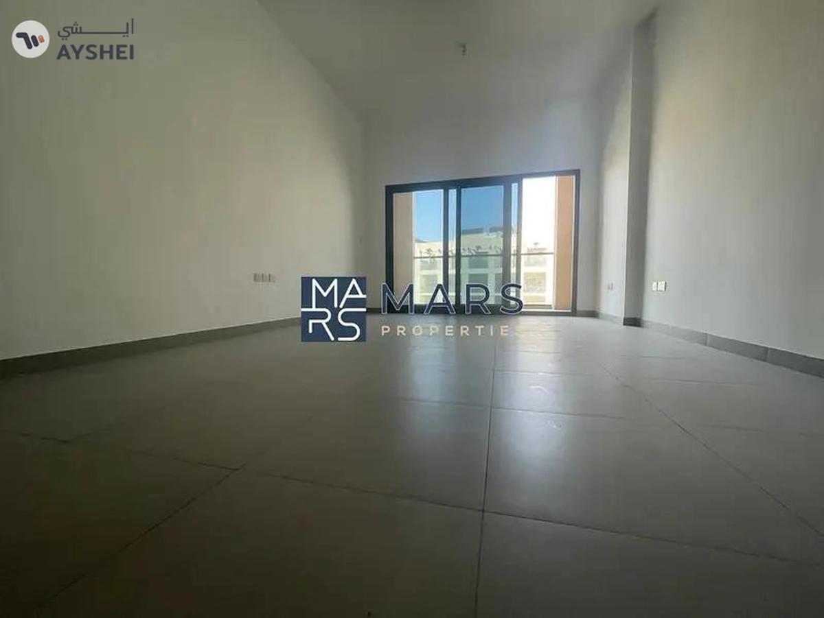 Luxury| Spacious| Studio| With Balcony+ Covered Parking| Best Price| Close University City-6-6