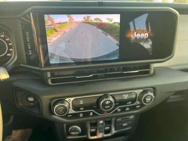 Jeep Wrangler Unlimited Sport S 2.0L A/T