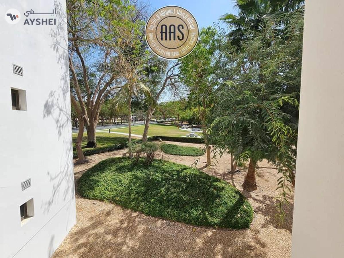 One Month Free Luxury living Concepts Family community-0-landscape