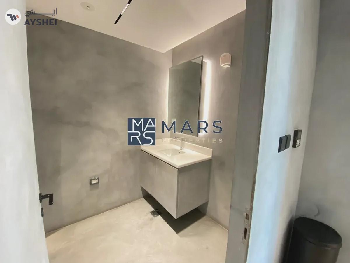 Biggest Layout | Fully Furnished | Big Balcony | Easy Access-3-3