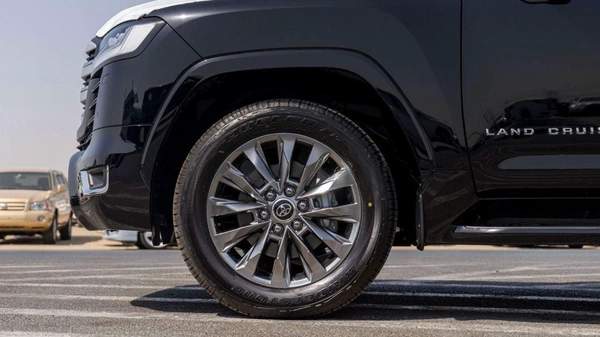 Toyota Land Cruiser VX 3.5L
