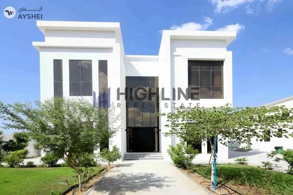 Contemporary Corner Villa Retreat with Swimming Pool