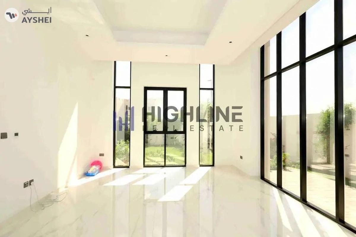 Contemporary Corner Villa Retreat with Swimming Pool-5-5