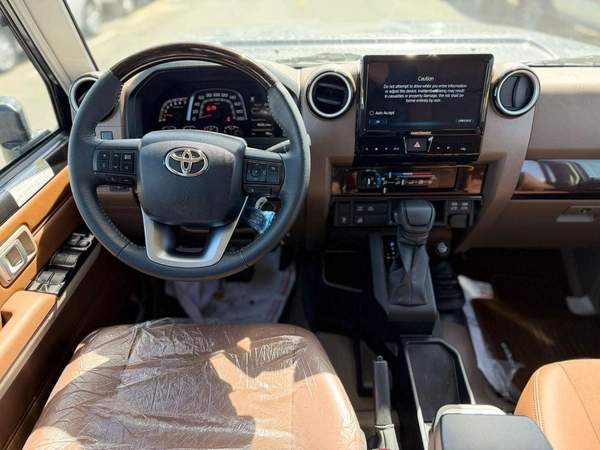 Toyota Land Cruiser Pick Up