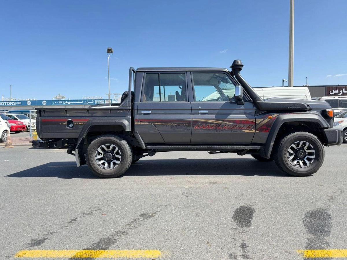 Toyota Land Cruiser Pick Up-10-10