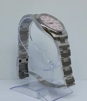 Rolex Oyster Perpetual | 41mm Pink Index Dial | Condition: New | Year of production 2026 | Original box | Original papers