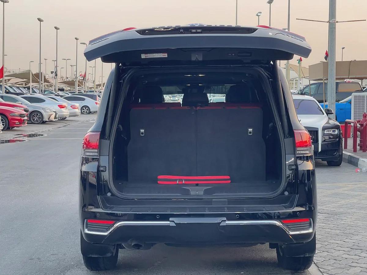 تويوتا لاند كلوزر VXR توين تيربو فل 2023 Toyota Land Cruiser VXR - GCC Specs - Pristine Condition-18-18