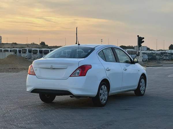 Nissan Sunny 2021 SV 1.6L_GCC Specs _Monthly Installment 480 aed