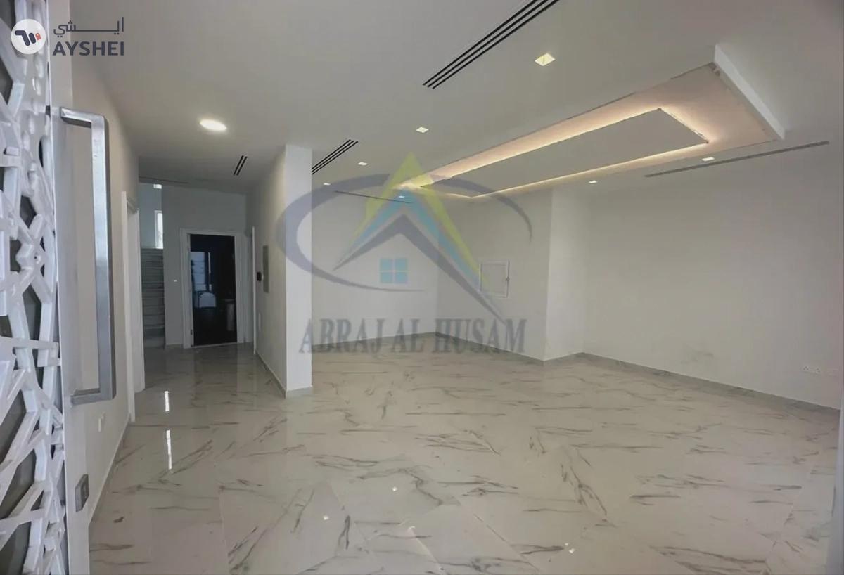 VILLA FOR RENT IN 18 VILLAS COMPLEX, KHALIFA CITY-0-0