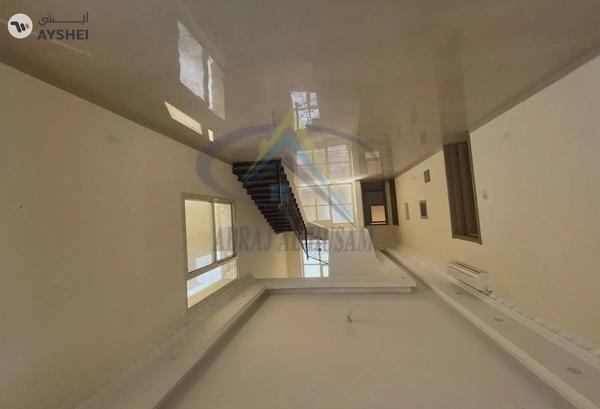 VILLA FOR RENT IN 18 VILLAS COMPLEX, KHALIFA CITY