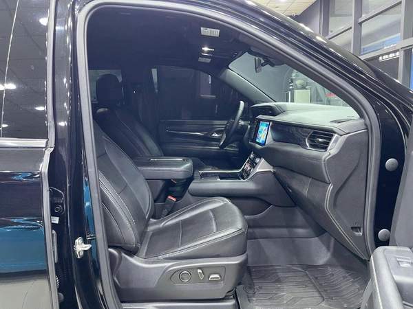GMC Yukon Denali 6.2L (8 Seater)
