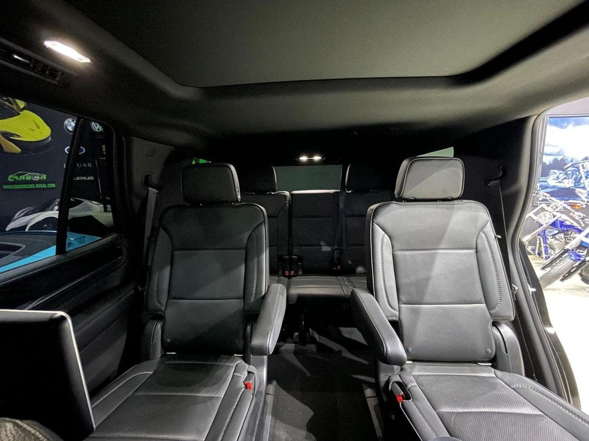 GMC Yukon Denali 6.2L (8 Seater)-19-19
