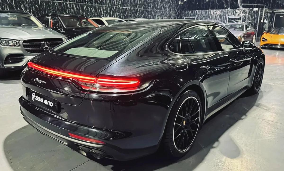 Porsche Panamera 2022 GCC specs for 279,000.00 AED-3-3