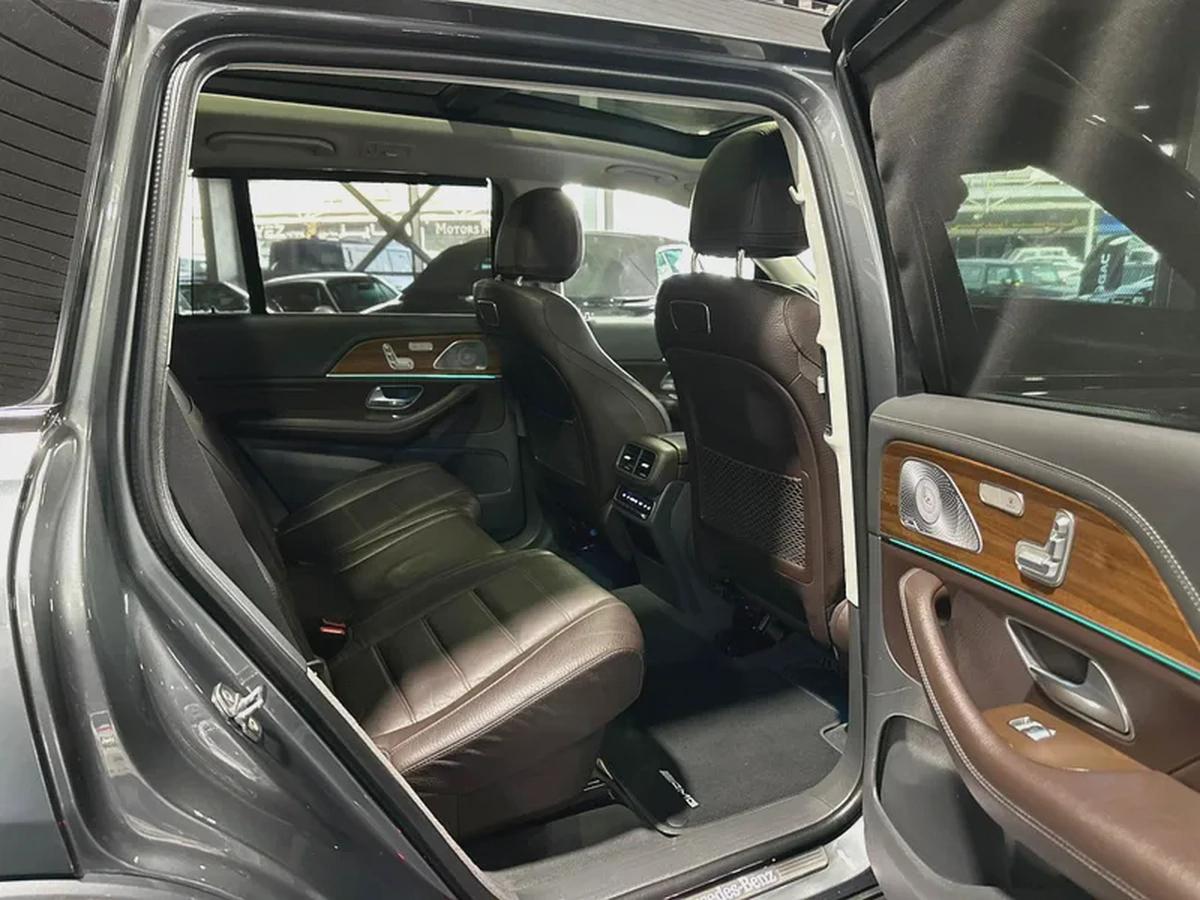 MERCEDES-BENZ GLS 450, FULLY LOADED, FULL DEALER SERVICE HISTORY, MINT CONDITION-8-8