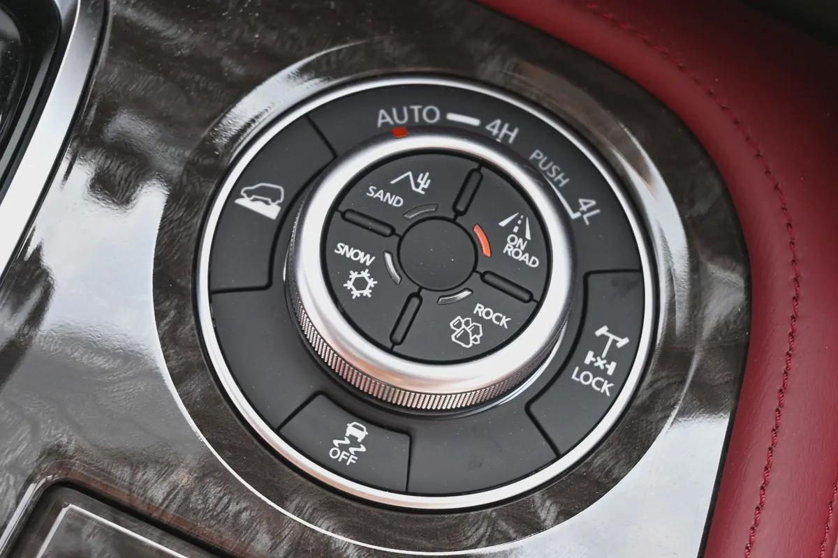 2024 Nissan Patrol SE Platinum City - GCC Specs - Brand New-13-13