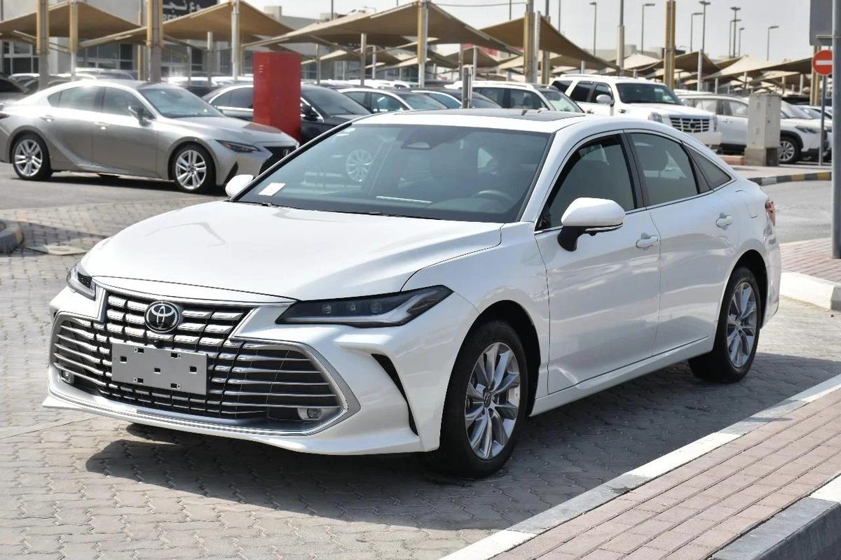 TOYOTA AVALON 2025 | WHITE-0-0