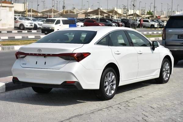 TOYOTA AVALON 2025 | WHITE
