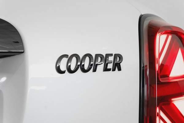 2,069 AED / 60 months | 0% DP | 2023 Mini Countryman Cooper / Mini Warranty and Service Contact