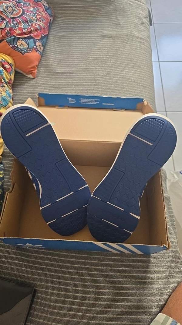 Adidas Originals Men Swift Run 22 Royal Blue White Size 44/ 9.5 /10