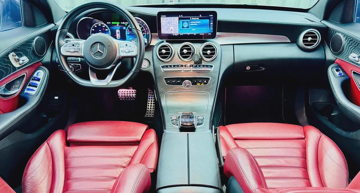 Mercedes-Benz C-Class 300 2020 GCC specs for 110,000.00 AED-11-11