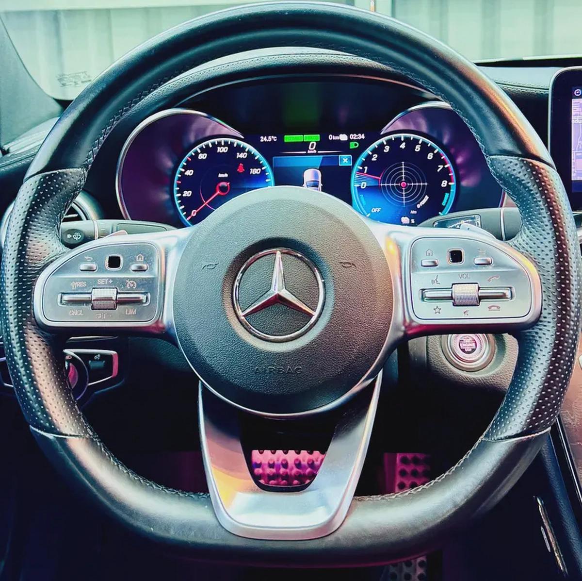Mercedes-Benz C-Class 300 2020 GCC specs for 110,000.00 AED-14-14