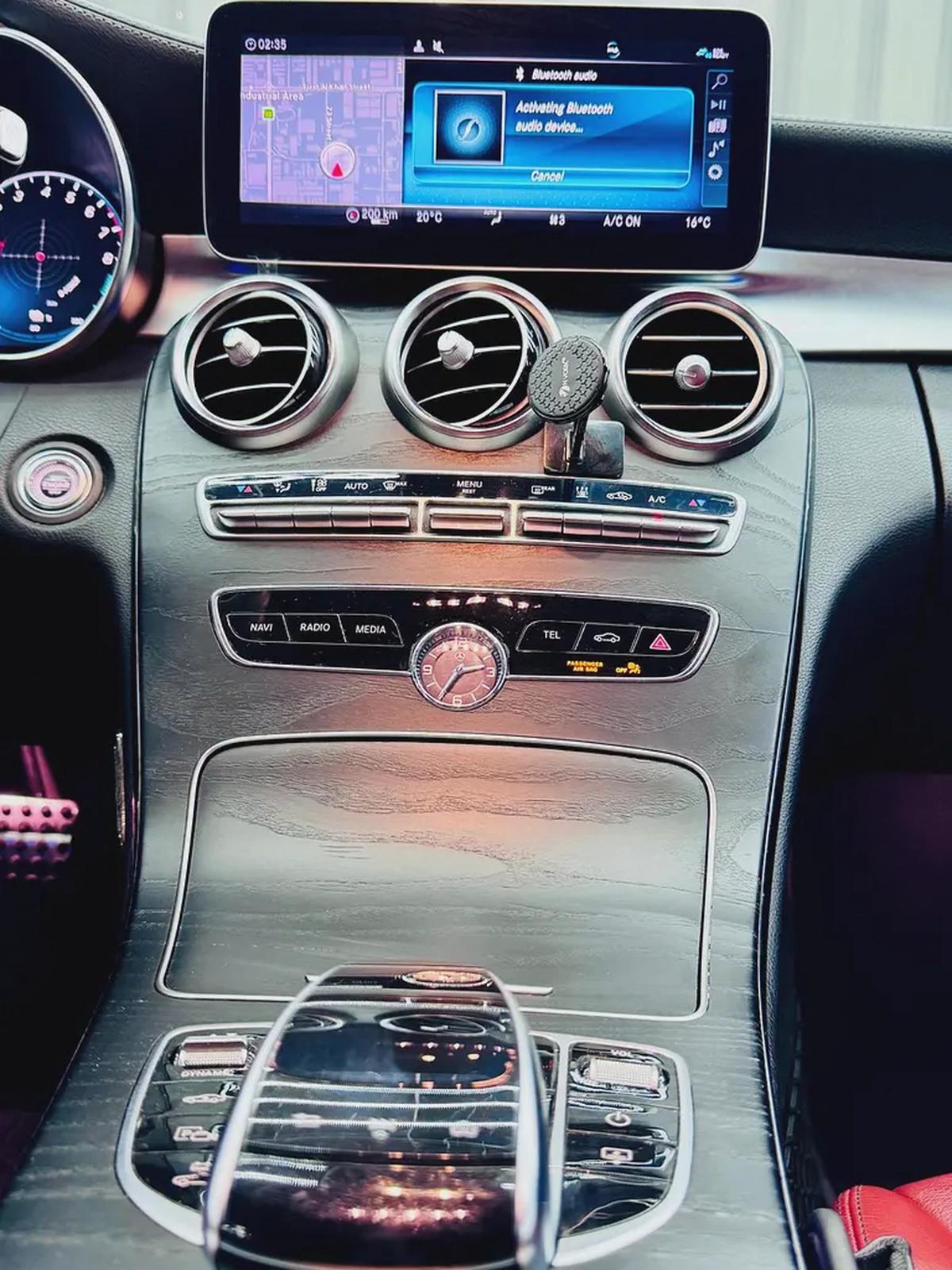Mercedes-Benz C-Class 300 2020 GCC specs for 110,000.00 AED-15-15