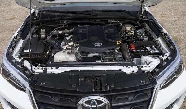 Toyota Fortuner FORTUNER 2.4L DIESEL 2025