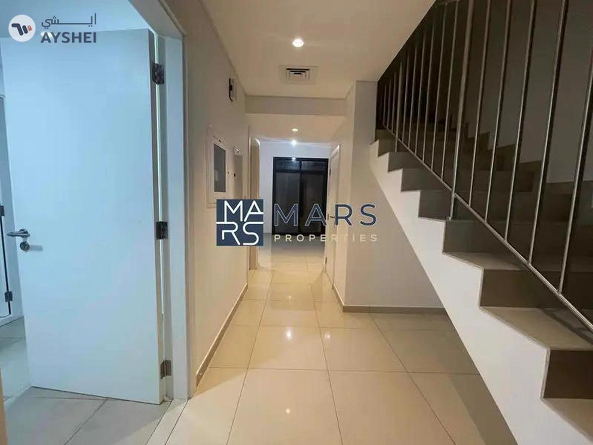 Spacious two bedroom townhouse available for rent in Nasma Residence for 90,000 AED yearly-17-17