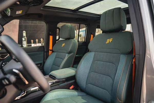 Jetour T2 Luxury 2025 GCC Low Mileage 2.0L Turbo 4 Cylinders