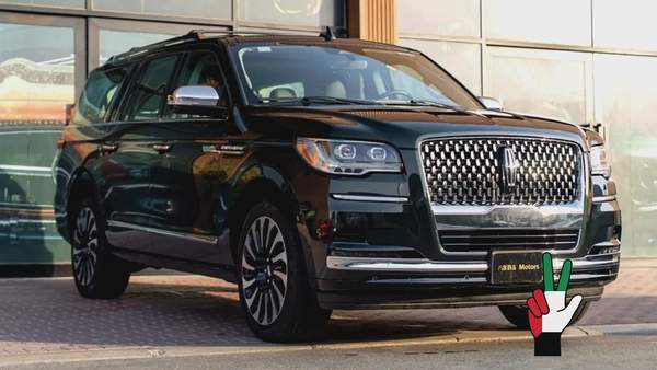 2024 Lincoln Navigator Presidential, Lincoln Warranty + Service Pack, Low Kms, 7-Seater, GCC