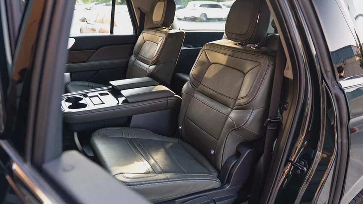 2024 Lincoln Navigator Presidential, Lincoln Warranty + Service Pack, Low Kms, 7-Seater, GCC-16-16