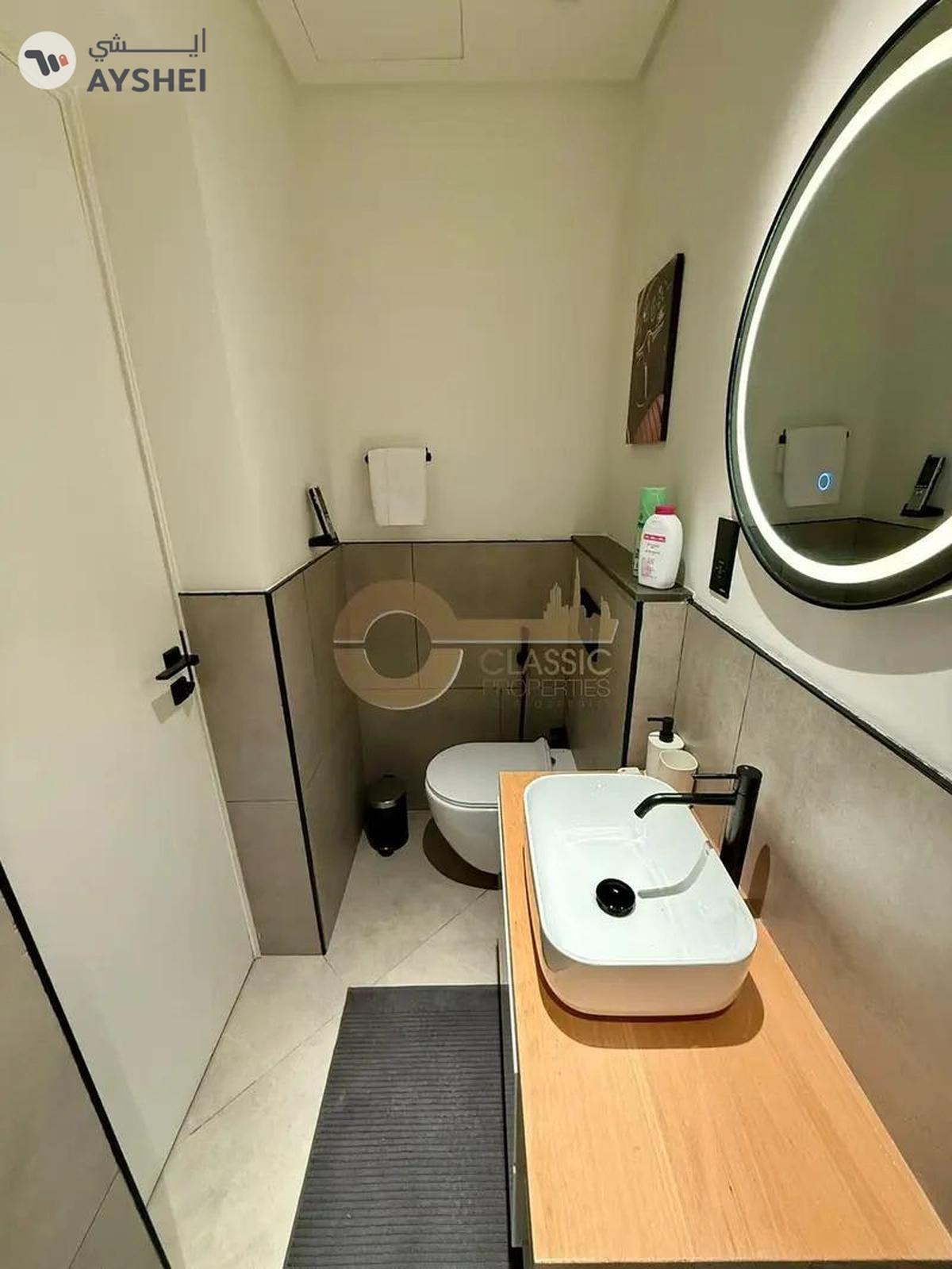 Great Community | Stylish Studio | Brand New-5-5