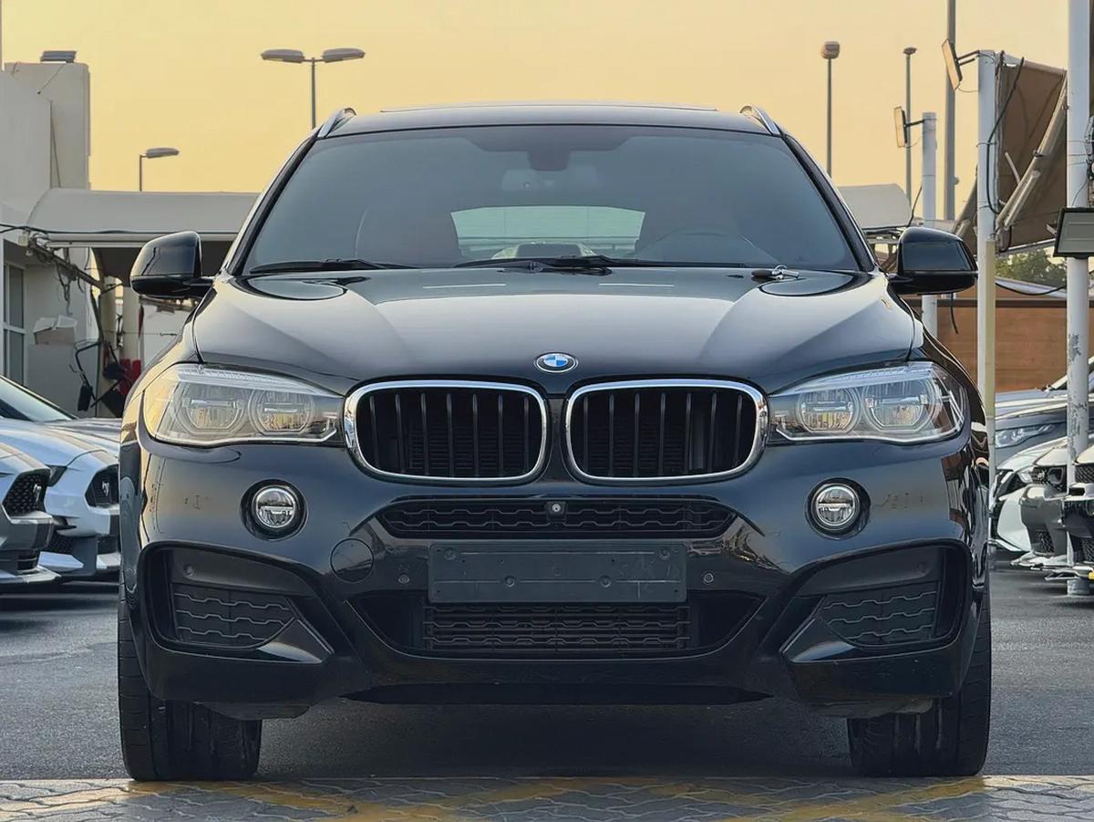 BMW X6 xDrive35i Exclusive 2019 - GCC Specs - Pristine Condition-1-1