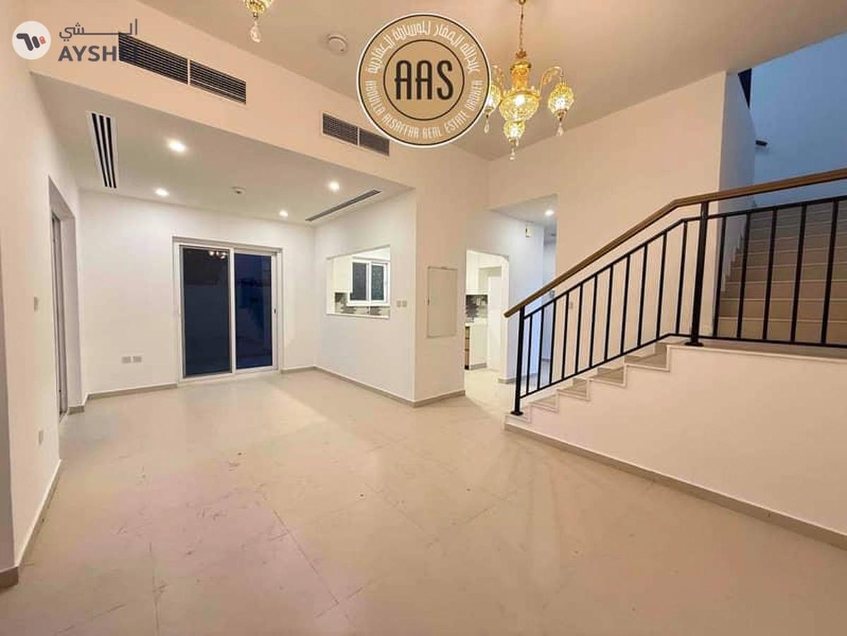 SPACIOUS AND EXCELLENT 4BED+MAID VILLA AVAILABLE IN VILLANOVA-0-landscape