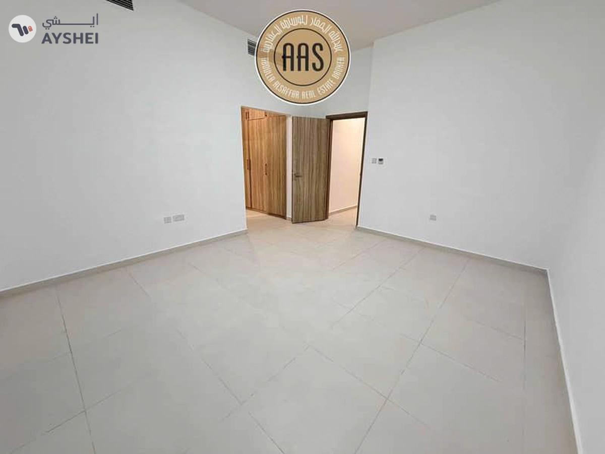 SPACIOUS AND EXCELLENT 4BED+MAID VILLA AVAILABLE IN VILLANOVA-0-landscape