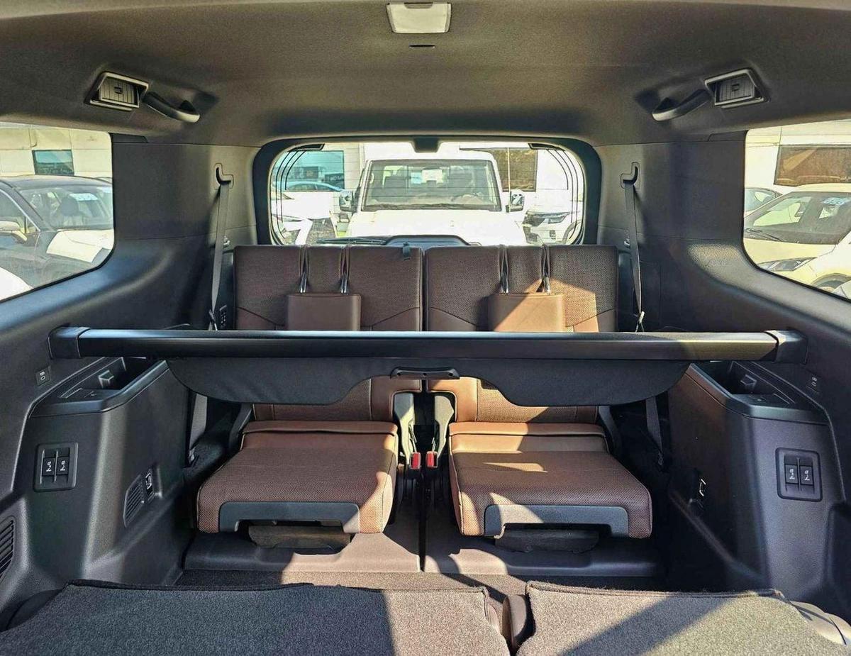 Toyota Prado ADVENTURE TURBO / 2.4L V4 PETROL | RADAR | 360* CAMERA | POWER WITH LEATHER SEATS | HEADUP DISPLAY |-17-17