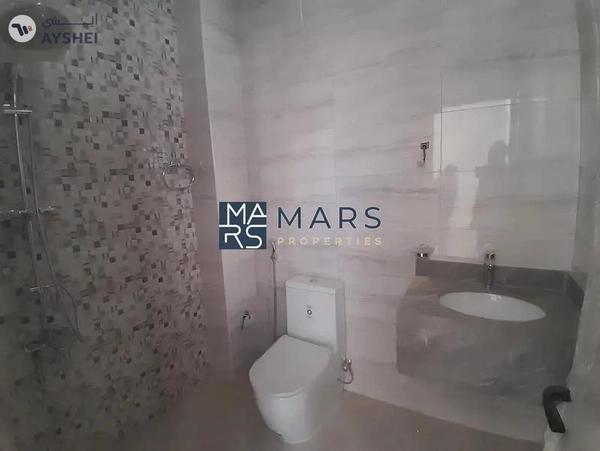 New age in hoshi 4bhk | ready | modern style