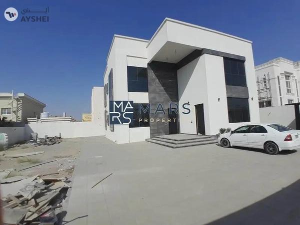 New age in hoshi 4bhk | ready | modern style