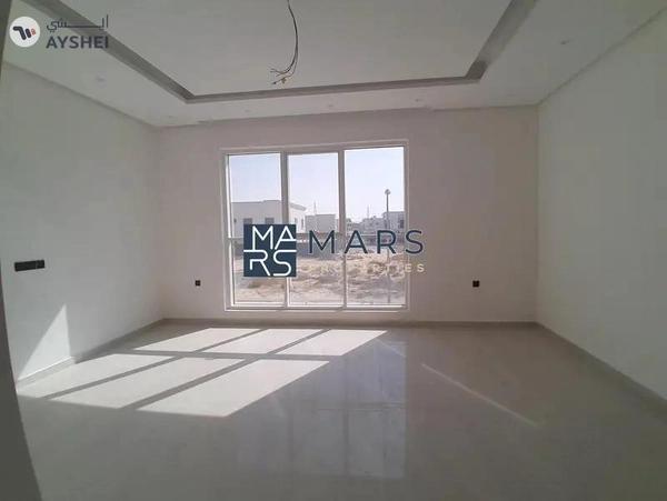 New age in hoshi 4bhk | ready | modern style