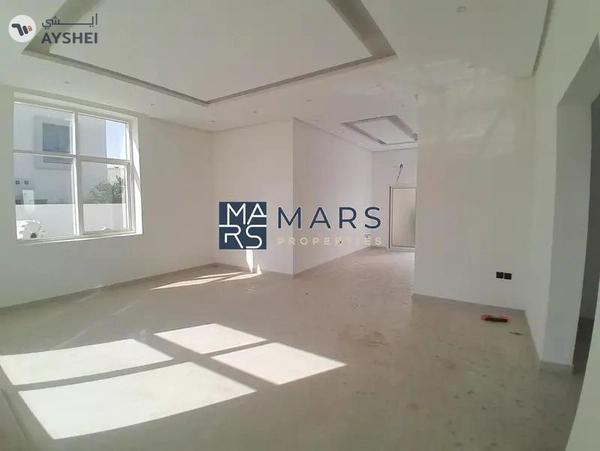 New age in hoshi 4bhk | ready | modern style