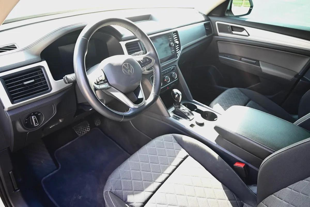 0% DP - AGENCY MAINTAINED - VOLKSWAGEN TERAMONT 2022 - GCC-10-10